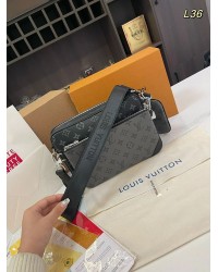 Louis men crossbody bag