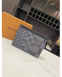 Louis Toiletry Pouch bag size: 26*20cm