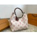 Louis new arrival tote bag size: 34 * 28 cm