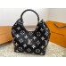 Louis new arrival tote bag size: 34 * 28 cm