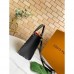L-bag Size: 25 x 19 x 11.5 cm