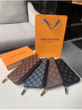LOUIS new arrival men’s wallet size: 19×10×1.5cm