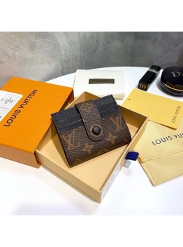 Louis new arrival wallets size: 9×9 cm