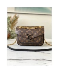 L-bag Size: 22 x 17x 10cm