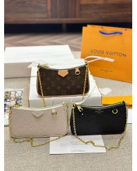 Louis Easy Pouch on Strap bag size : 22 * 13cm