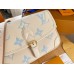 Louis new arrival bag size : 24 x 15 x 9cm