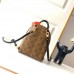 L-bag Model: M44872 Size:17x22x10cm