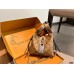 Louis new arrival bag size: 18 * 16cm