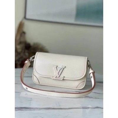Model: M59457 Size: 24.5 x 15.5 x 9 cm