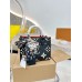 Louis  Ss21 Crafty onthego small bag size : 25 * 20cm (without silk belt )