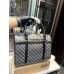 Louis new arrival pet bags size: 39*20*32 cm