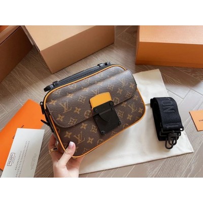 L  slocksling men bag size 25*17 cm