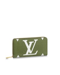 L M67549 Zippy Wallet