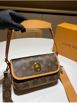 Louis new arrival 2024 bag size: 22x14x8 cm