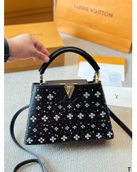 Louis capucines new arrival bag size :27*18cm