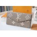 L Wallet 19.5X10.5X2.5cm 09