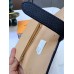 Louis new arrival Taurillon Capucines wallet size: 10*19*1.7cm