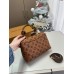 Louis madeleine bb bag size : 24*8*16 cm