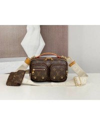 L-bag Size: 18 x 11 x 10 cm