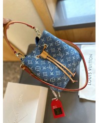 Louis new arrival NEONOE M44022  bag size: 20 cm