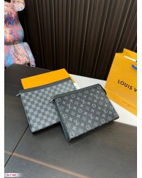 Louis Toiletry Pouch men and women bag size : 26*20cm