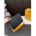Louis Toiletry Pouch men and women bag size : 26*20cm
