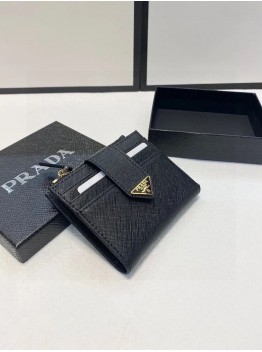 Pra wallet men and women size : 10×9 cm
