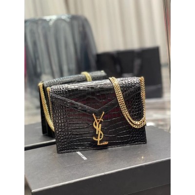 Y Cassandra Medium Chain Bag Black