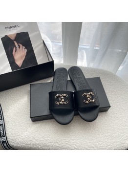 Chanel best-selling sandals 8