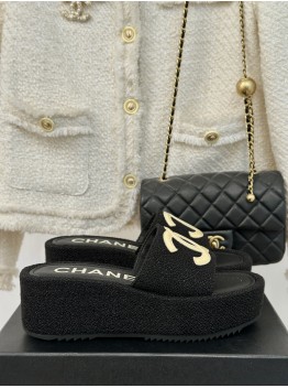 Chanel best-selling sandals 2