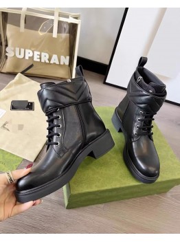 Gucci's Best-Selling Boot 1