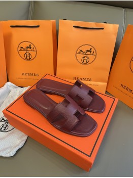 Hermès best-selling slides/sandals 3
