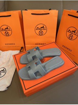 Hermès best-selling slides/sandals 3