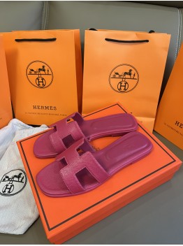 Hermès best-selling slides/sandals 3