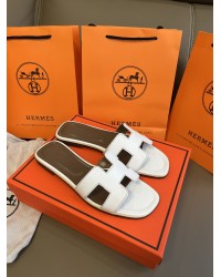 Hermès best-selling slides/sandals 3