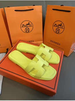 Hermès best-selling slides/sandals 3