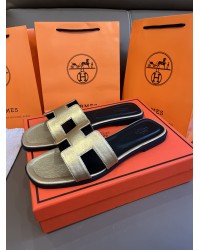 Hermès best-selling slides/sandals 3