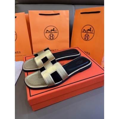 Hermès best-selling slides/sandals 3