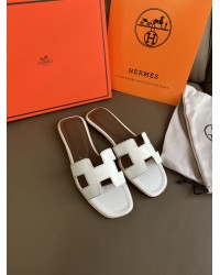 Hermès best-selling slides/sandals 5