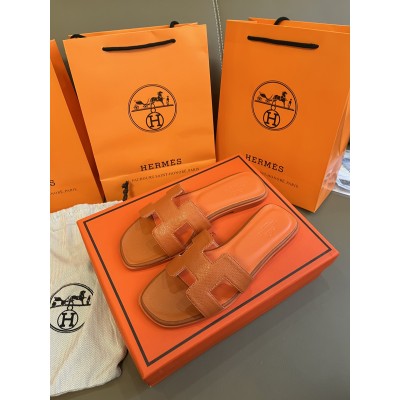 Hermès best-selling slides/sandals 6