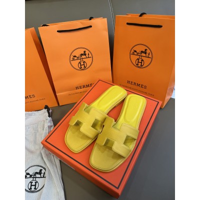 Hermès best-selling slides/sandals 6