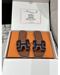 Hermès best-selling slides/sandals 9