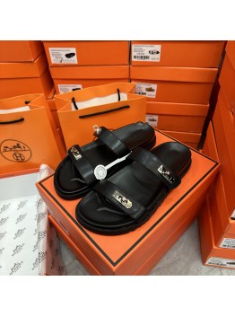 Hermès best-selling slides/sandals 13