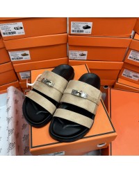 Hermès best-selling slides/sandals 16