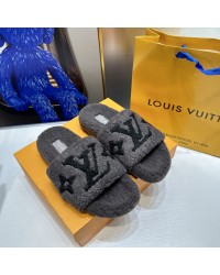 LV Hot-Selling Slipper No. 2