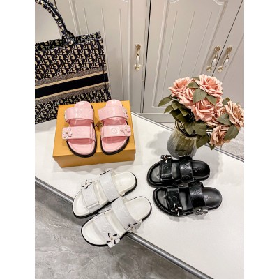 LV Hot-Selling Slipper No. 14